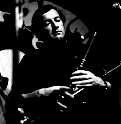 Liam O’Flynn, uilleann pipes, 1977 / Joe Dowdall